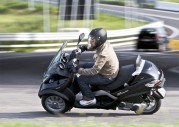 Piaggio MP3 LT 250